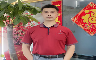 楊先生